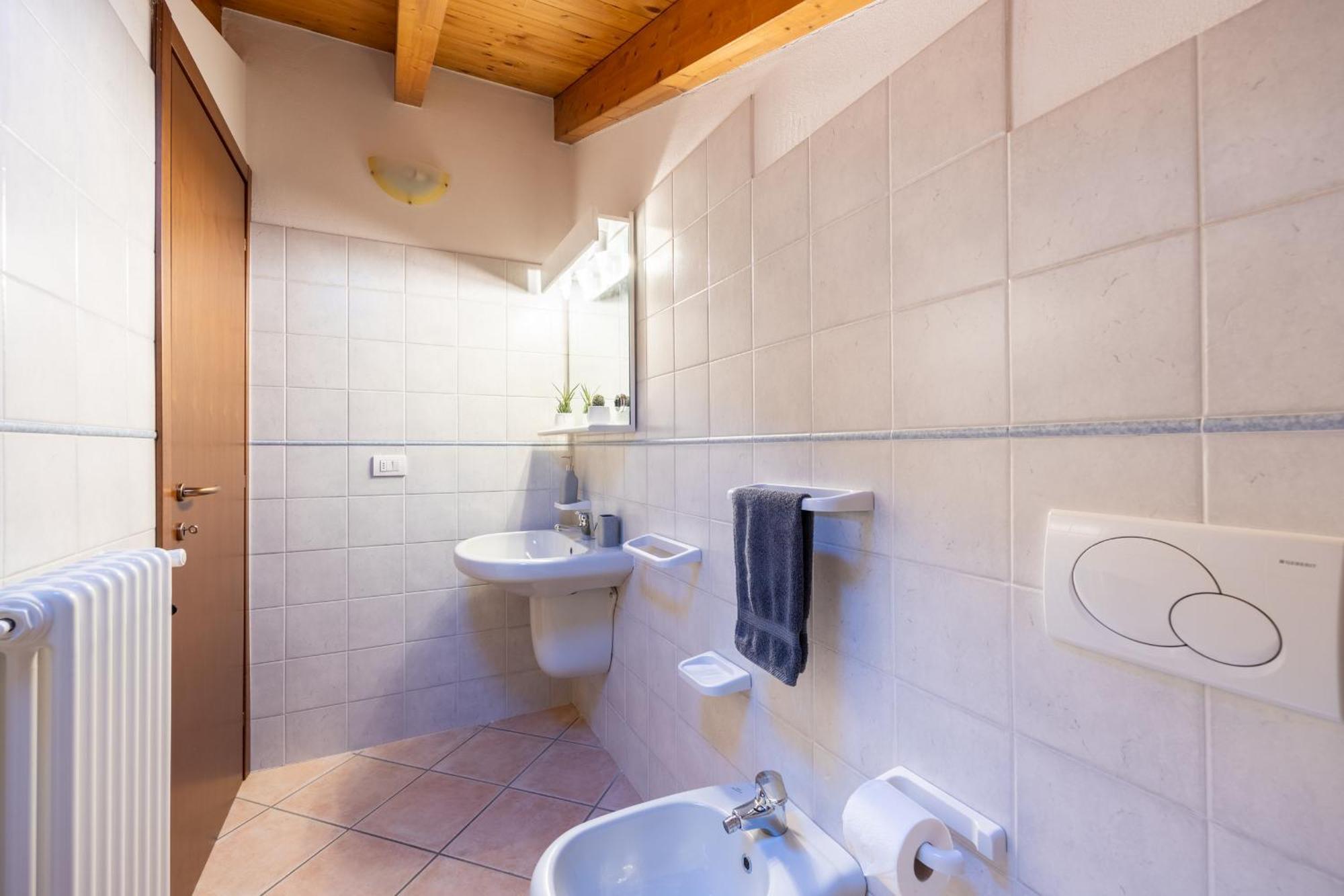 Lago Di Como - Luxury Panoramic Garden - Free Wifi Villa Gera Lario Exterior foto