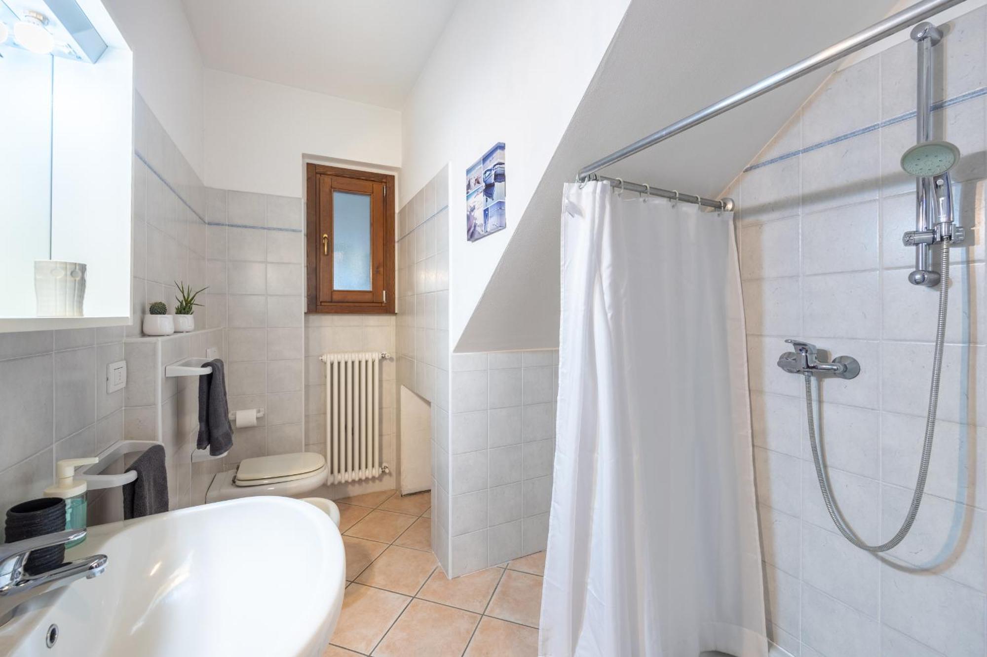 Lago Di Como - Luxury Panoramic Garden - Free Wifi Villa Gera Lario Exterior foto